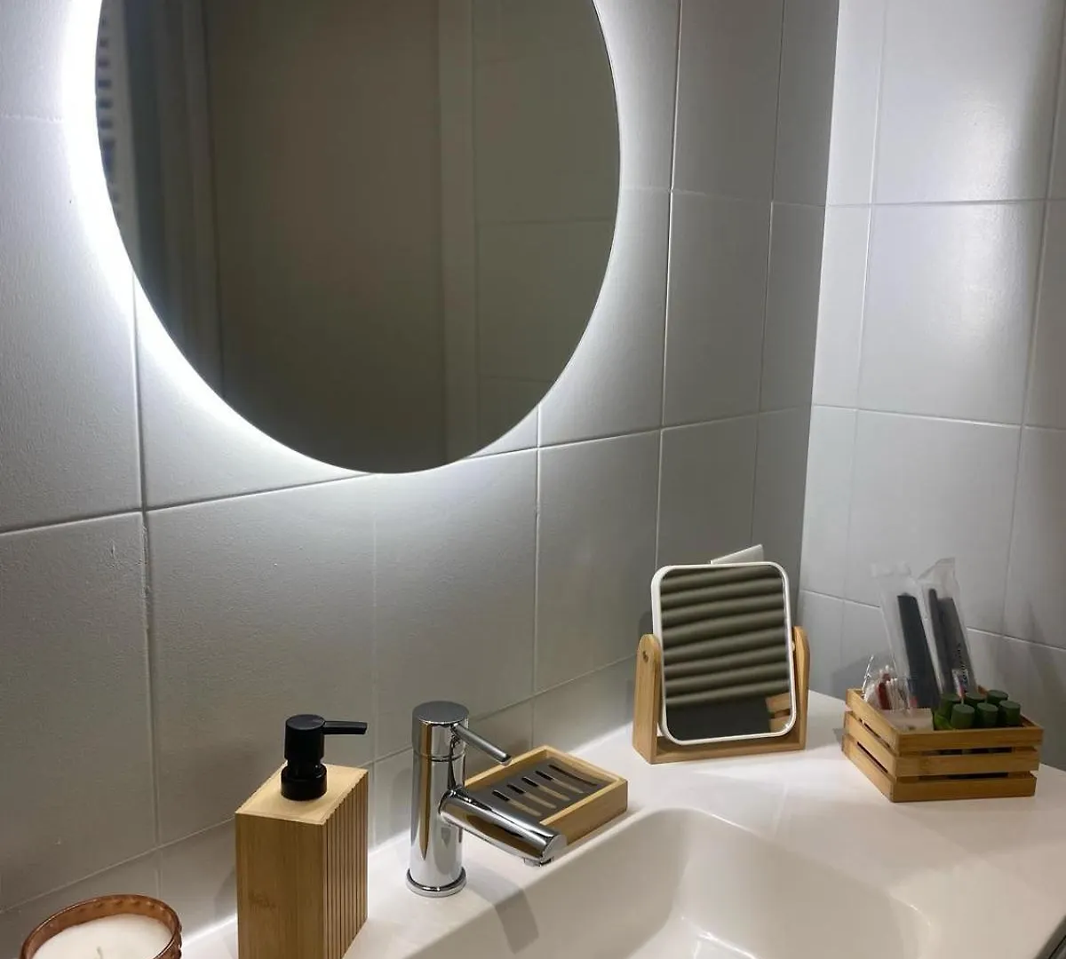 Naviglio Suite - Eleganza E Relax A 2 Min Dalla M4 E Dai Navigli Milano Appartamento